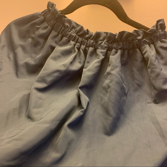 Skirt - Picture 2 of 3